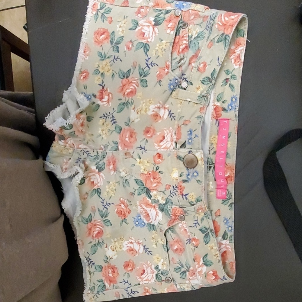 Girls floral shorts